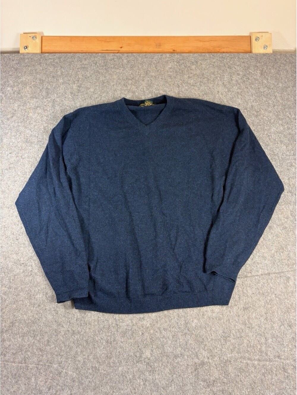 Vintage Daniel Bishop Mens XL Blue 100% 2 Ply Cashmere V Neck Sweater Y2K